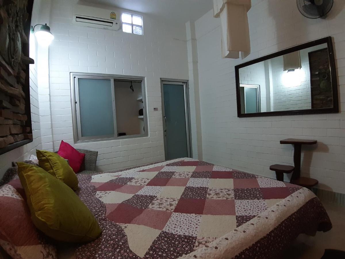 Banthorphan Resort Сангхла-Бури Экстерьер фото