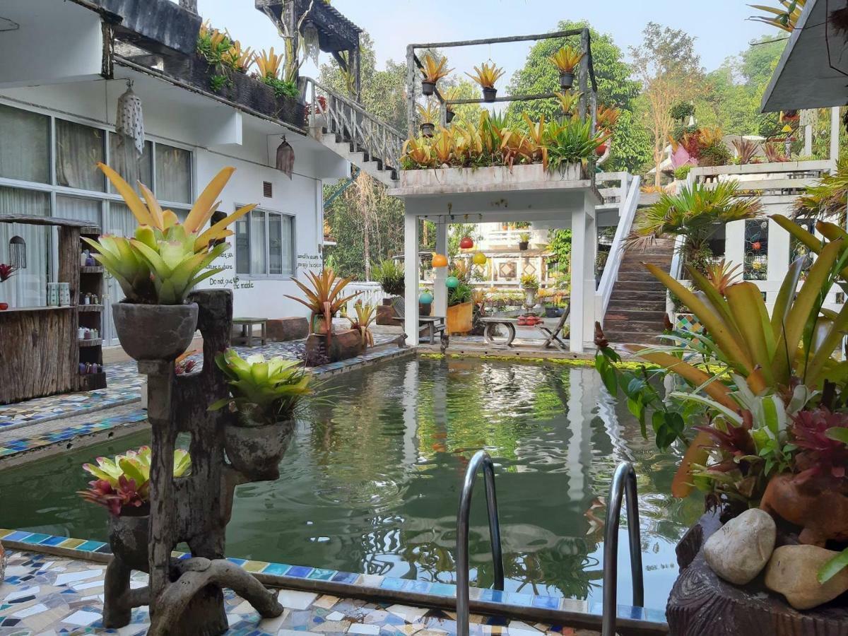 Banthorphan Resort Сангхла-Бури Экстерьер фото