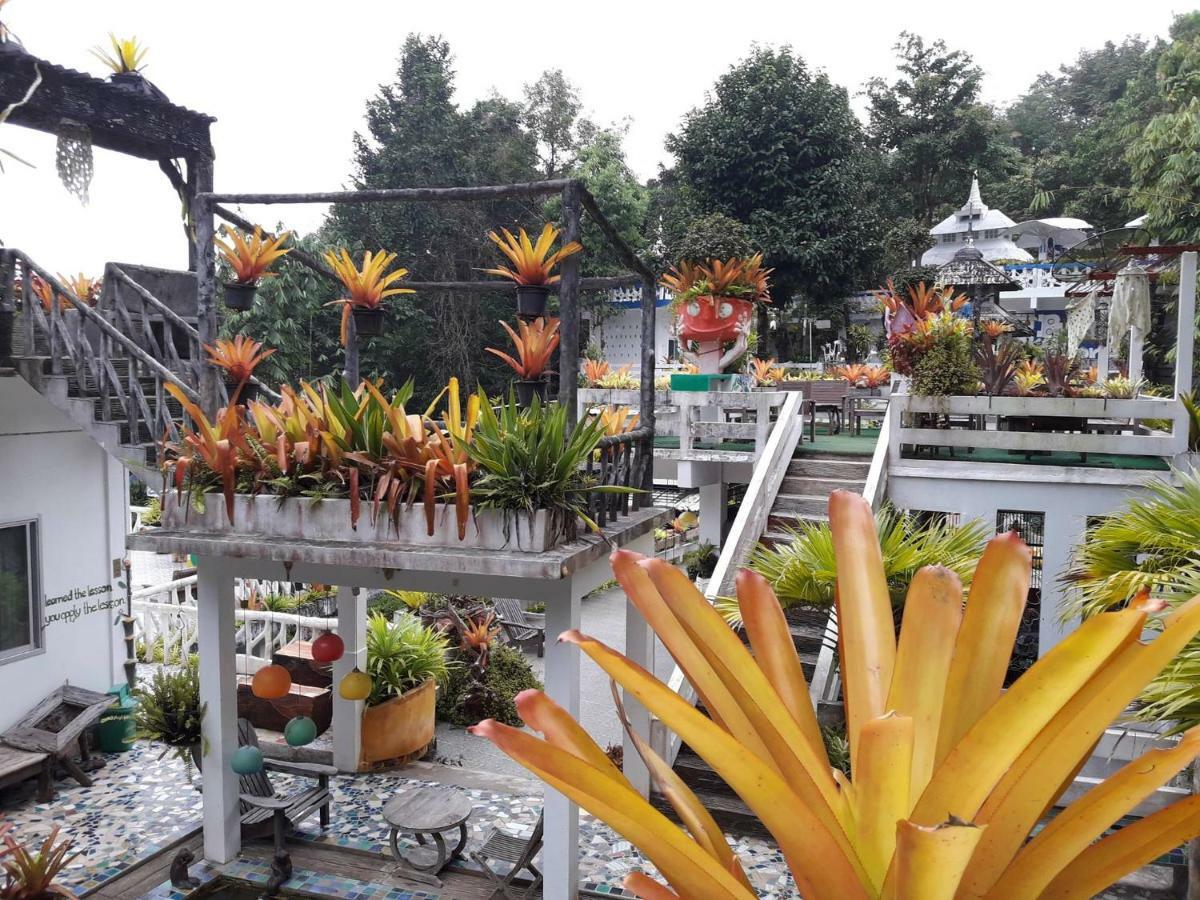 Banthorphan Resort Сангхла-Бури Экстерьер фото