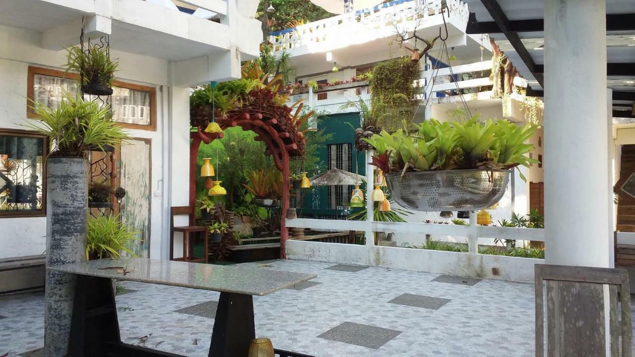 Banthorphan Resort Сангхла-Бури Экстерьер фото