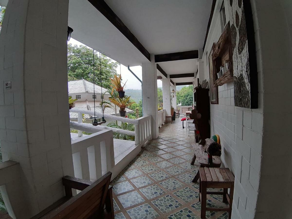 Banthorphan Resort Сангхла-Бури Экстерьер фото